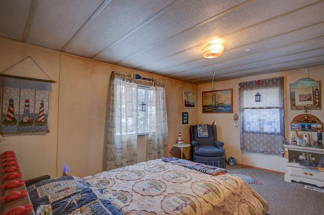 42 Fox Hill Lane, Conway, NH 03818