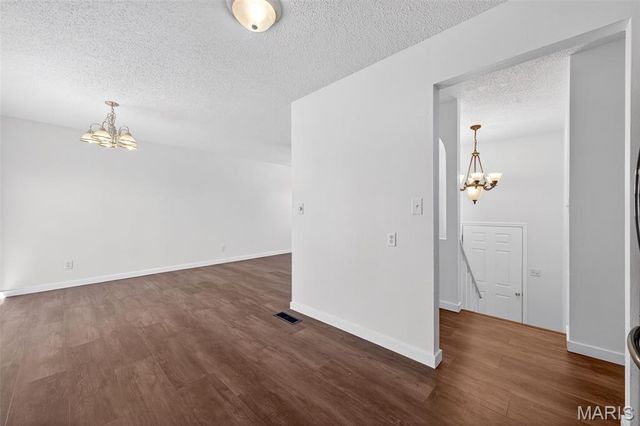 1915 Laverne Drive, Arnold, MO 63010