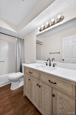 1915 Laverne Drive, Arnold, MO 63010