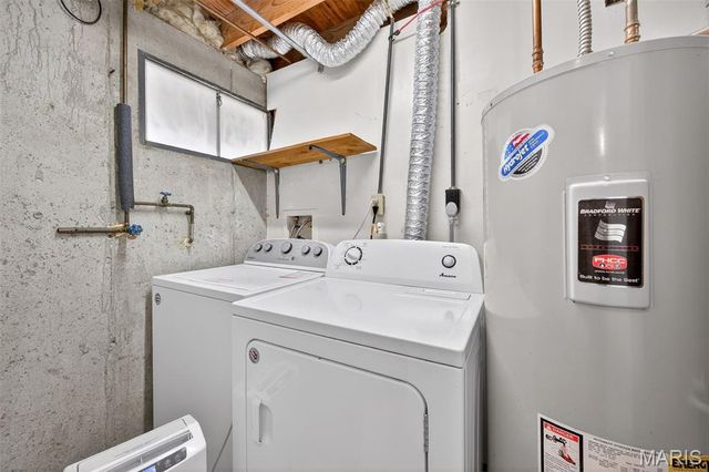 1915 Laverne Drive, Arnold, MO 63010