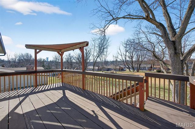 1915 Laverne Drive, Arnold, MO 63010