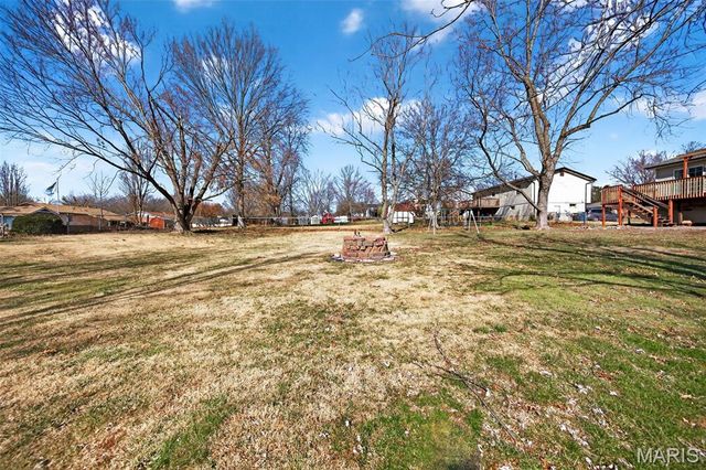 1915 Laverne Drive, Arnold, MO 63010