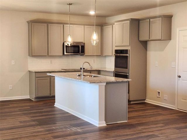 1646 Fuma Leaf Way, Mcdonough, GA 30253