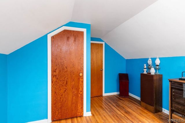 24 Greenmeadow Drive, Orchard Park, NY 14127