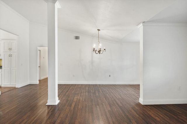 1520 N 7th Street, Tahoka, TX 79373