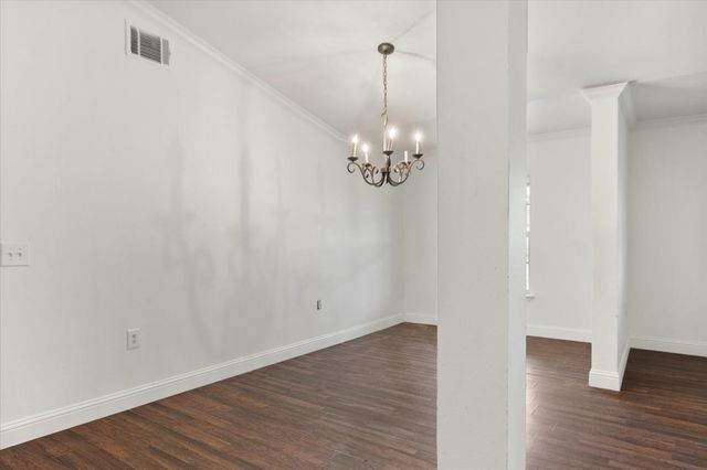 1520 N 7th Street, Tahoka, TX 79373