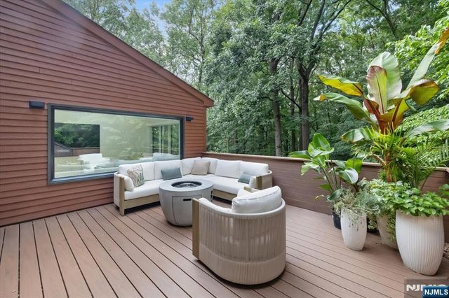51 Old Quarry Road, Englewood, NJ 07631