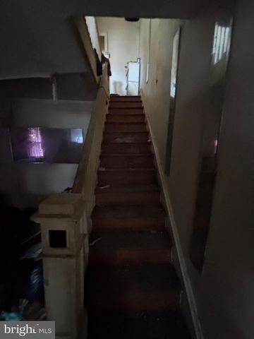 209 E 25TH ST, Wilmington, DE 19802