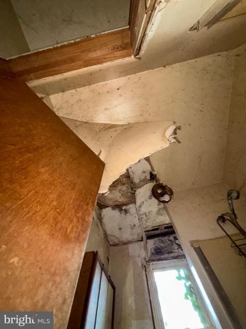 209 E 25TH ST, Wilmington, DE 19802