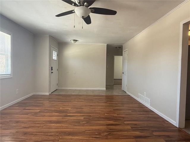 200 S Harrison Street, Oregon, MO 64473