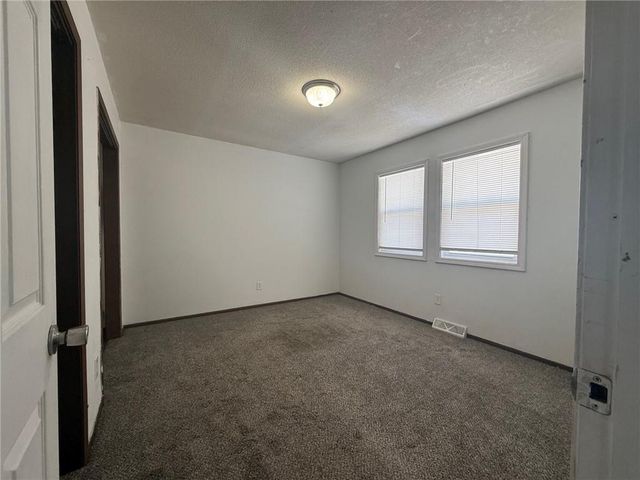 200 S Harrison Street, Oregon, MO 64473