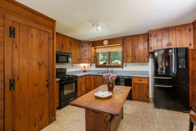 1221 Brook Road, Goshen, NH 03752
