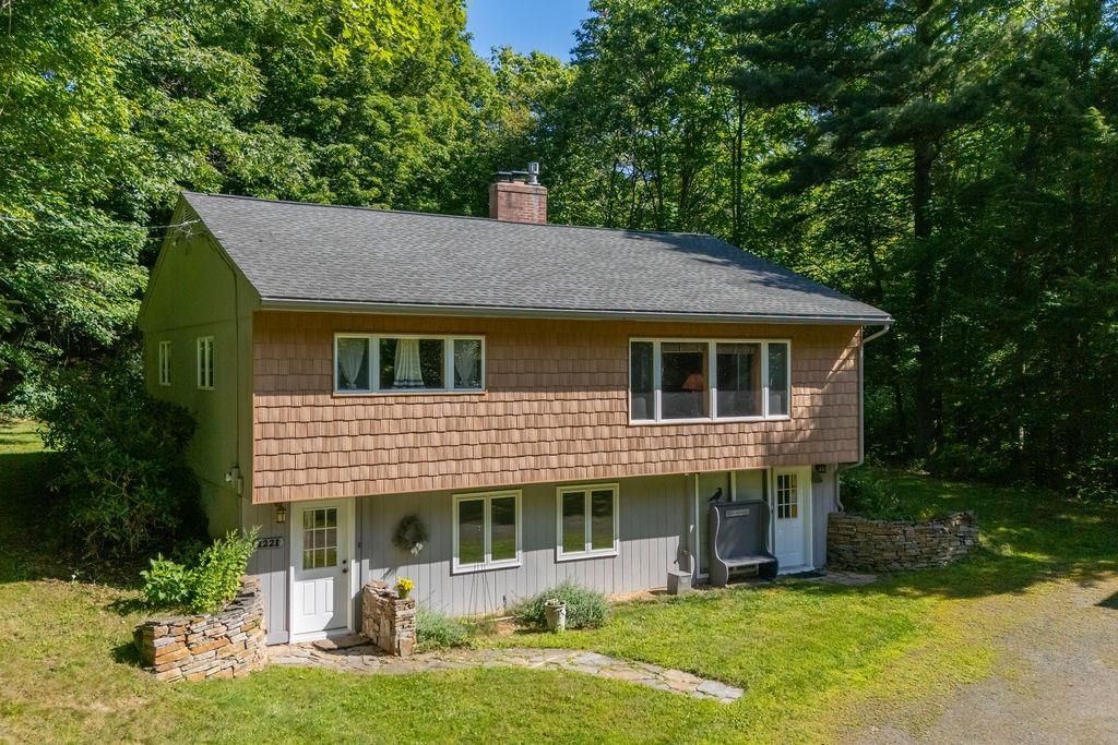 1221 Brook Road, Goshen, NH 03752