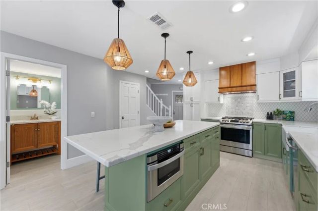 613 9th, Huntington Beach, CA 92648