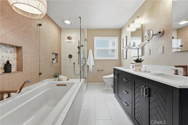 613 9th, Huntington Beach, CA 92648
