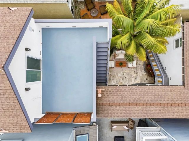 613 9th, Huntington Beach, CA 92648