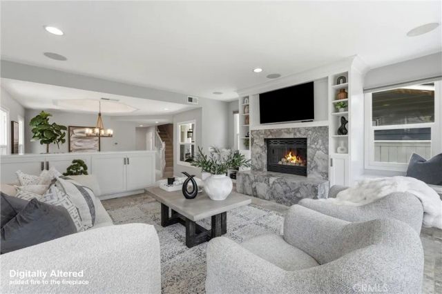 613 9th, Huntington Beach, CA 92648