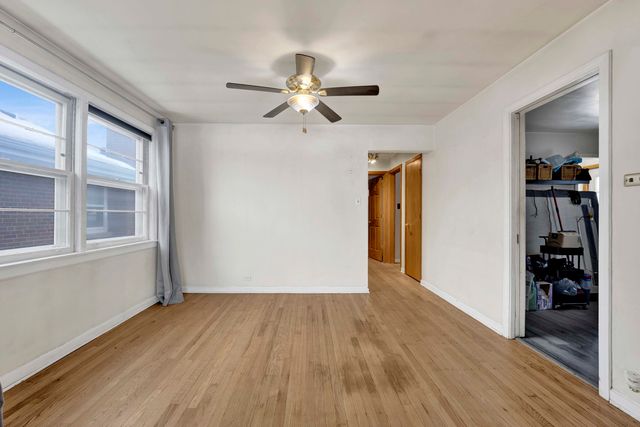 5265 W Devon Avenue, Chicago, IL 60646