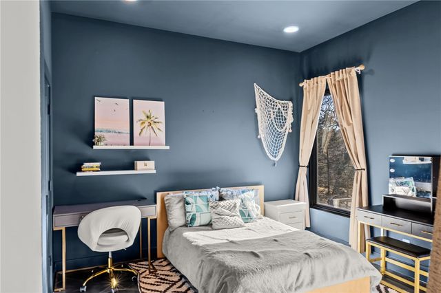 514 N Vinson, Fayetteville, AR 72701