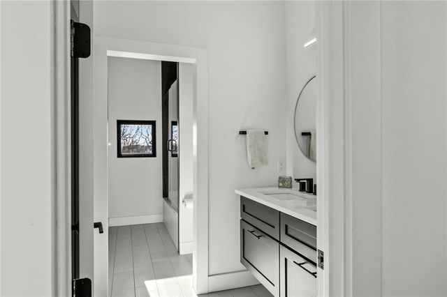 514 N Vinson, Fayetteville, AR 72701