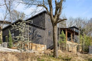 514 N Vinson, Fayetteville, AR 72701