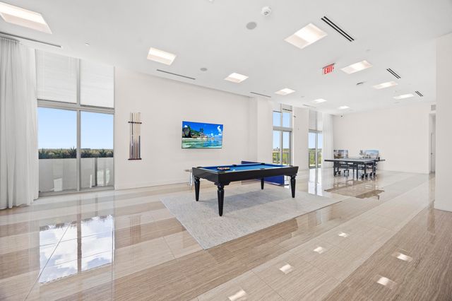 2000 Metropica Way 802, Sunrise, FL 33323