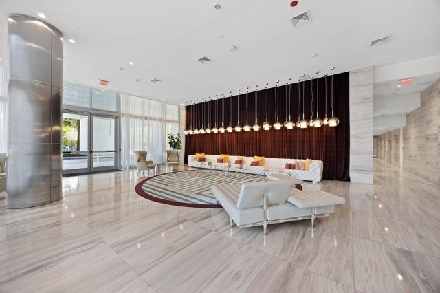 2000 Metropica Way 802, Sunrise, FL 33323
