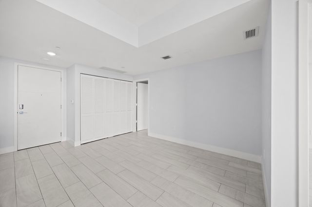 2000 Metropica Way 802, Sunrise, FL 33323