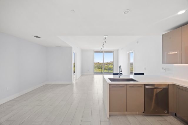 2000 Metropica Way 802, Sunrise, FL 33323