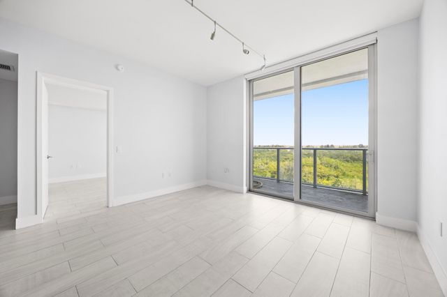 2000 Metropica Way 802, Sunrise, FL 33323