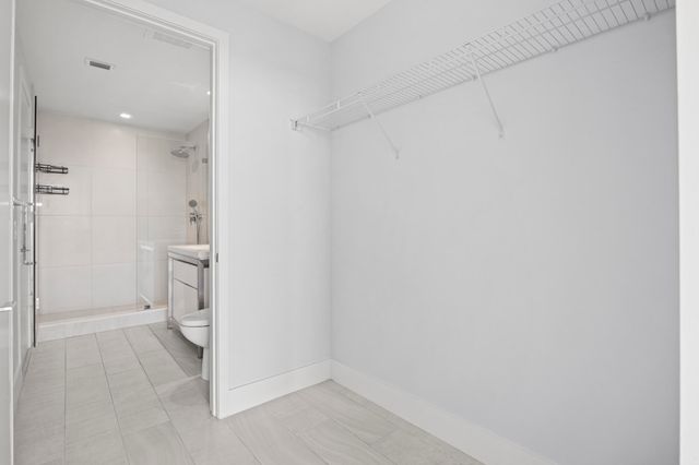 2000 Metropica Way 802, Sunrise, FL 33323