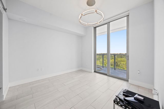 2000 Metropica Way 802, Sunrise, FL 33323