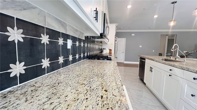 10885 Verna, Loma Linda, CA 92354