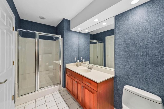 4025 W Stonefield ROAD, Mequon, WI 53092