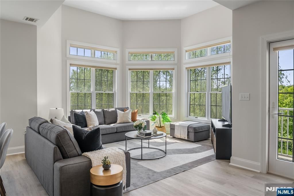1415 Windsor Park Court 415, Englewood, NJ 07631