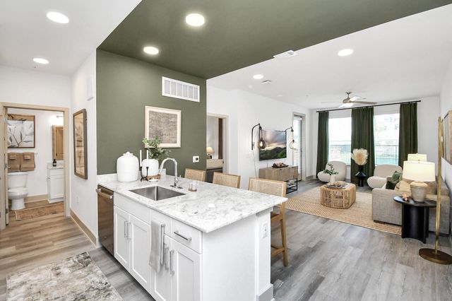 2020 Grandway Drive 2106, Katy, TX 77449