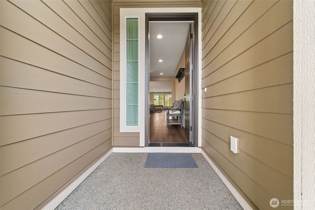 14824 179th Avenue E, Bonney Lake, WA 98391