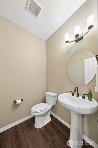 14824 179th Avenue E, Bonney Lake, WA 98391
