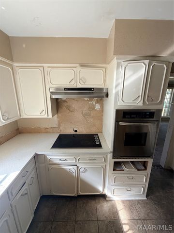 3632 Lansdowne Drive, Montgomery, AL 36111