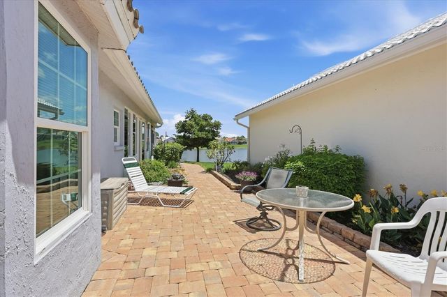 1703 MOON DRIVE, Venice, FL 34292