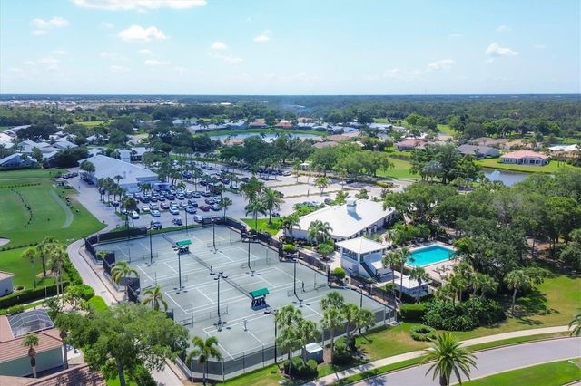 1703 MOON DRIVE, Venice, FL 34292