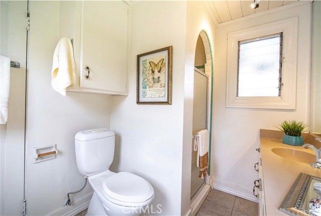 2421 N Heliotrope Drive, Santa Ana, CA 92706