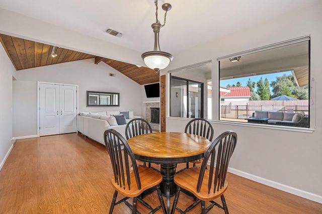 8666 Gaines Ave, Orangevale, CA 95662