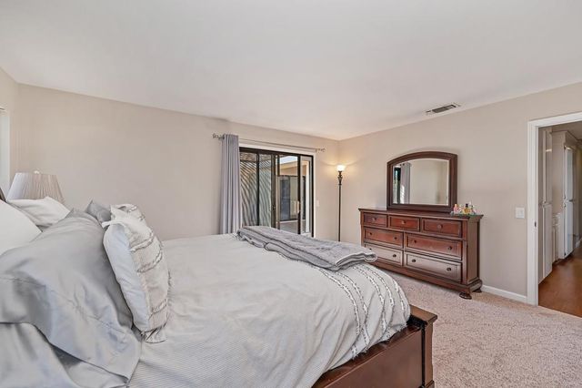 8666 Gaines Ave, Orangevale, CA 95662