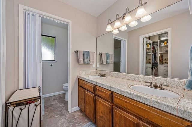 8666 Gaines Ave, Orangevale, CA 95662