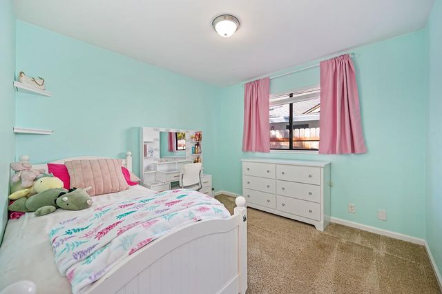 8666 Gaines Ave, Orangevale, CA 95662