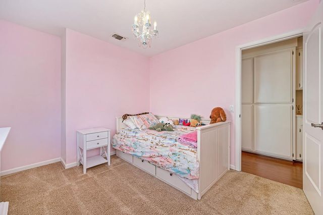 8666 Gaines Ave, Orangevale, CA 95662