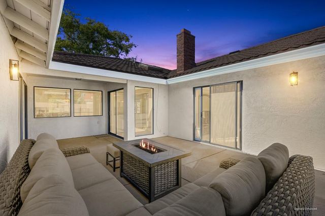 8666 Gaines Ave, Orangevale, CA 95662