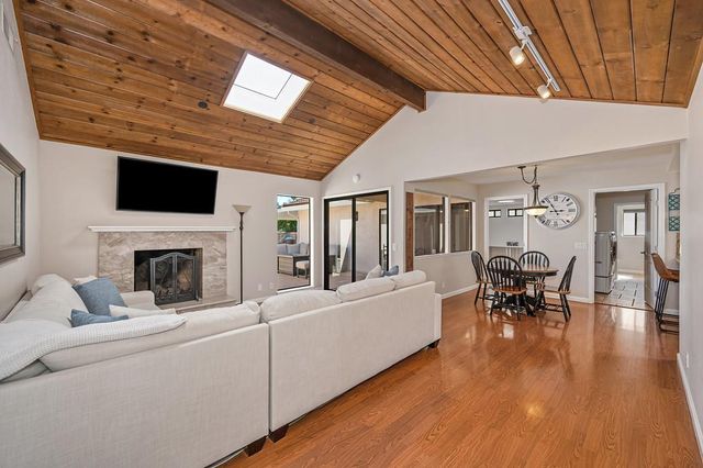 8666 Gaines Ave, Orangevale, CA 95662