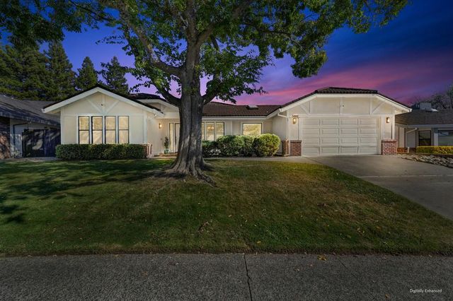 8666 Gaines Ave, Orangevale, CA 95662